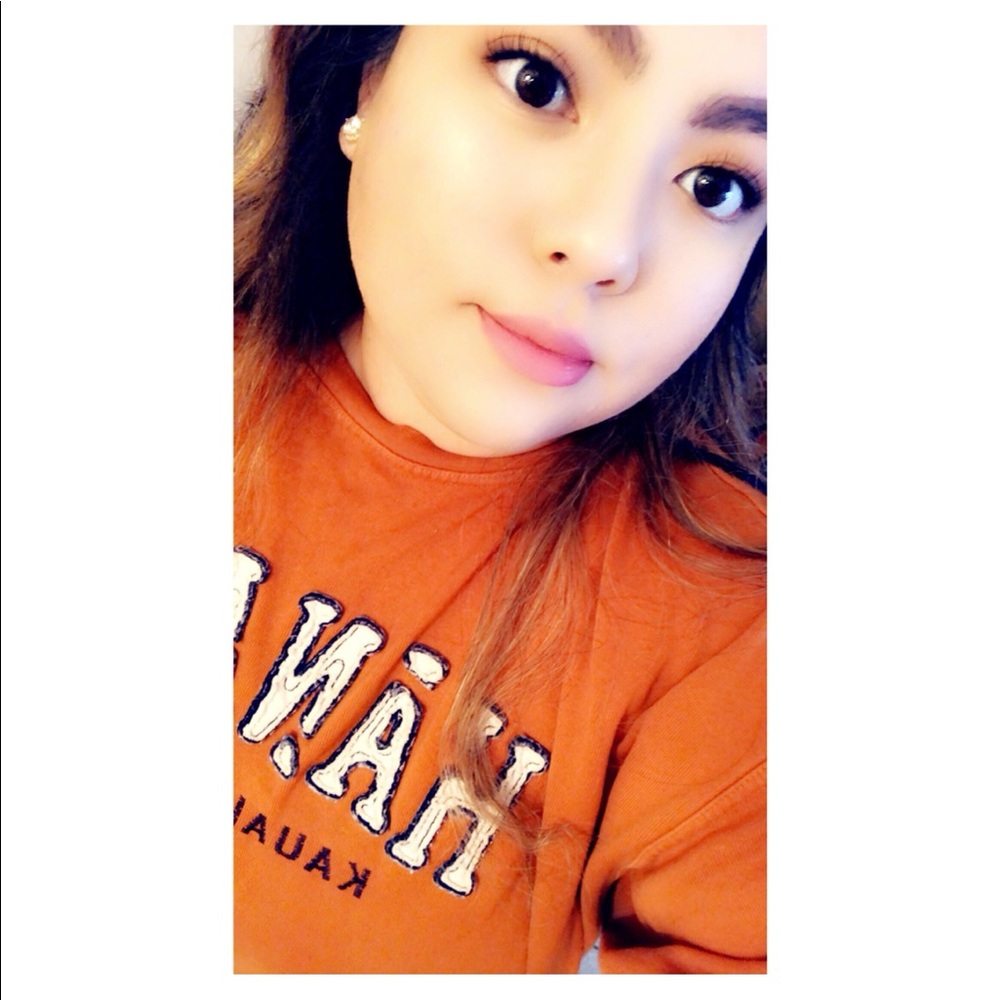 Meet your Posher, Daniela